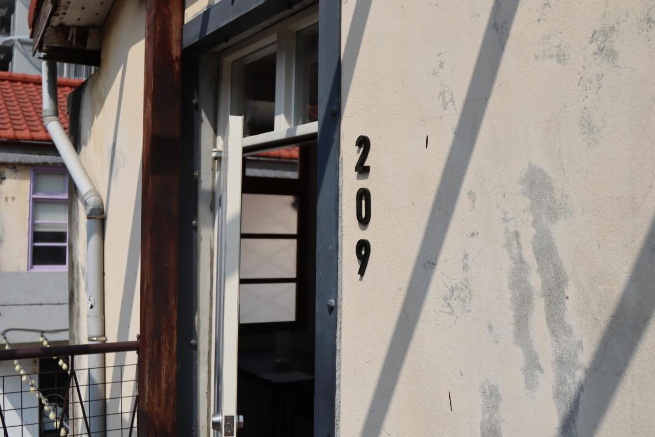 Dope Hostel Taichung Exterior photo